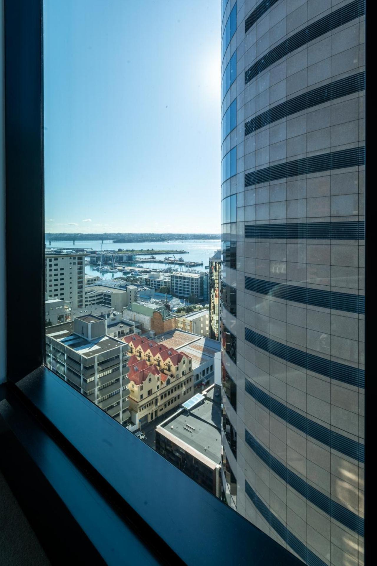 天空城景 海景 私人大阳台公寓 Auckland Bagian luar foto